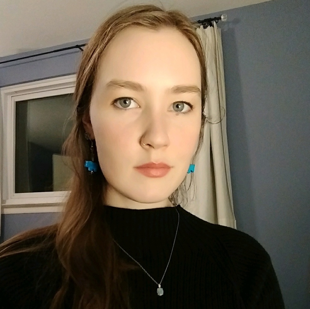Meet your Posher, Elaina